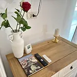Nearby Romantic Retreat R Guest house Timisoara