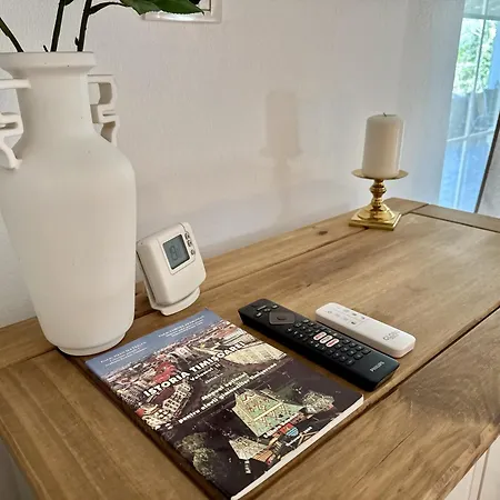 Nearby Romantic Retreat R