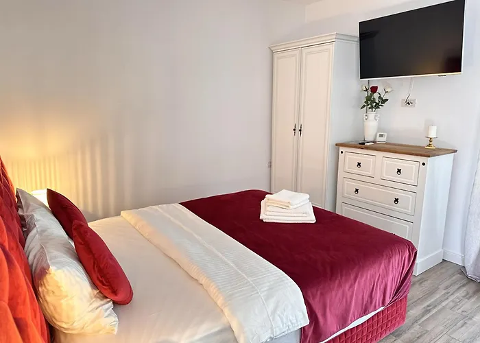 Casa de hóspedes Nearby Romantic Retreat R 3*