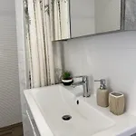 Nearby Romantic Retreat R Guest house 3*