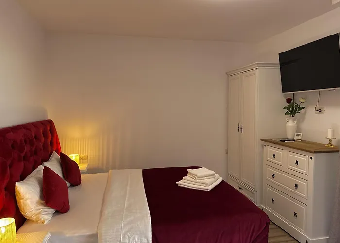 Guest house Nearby Romantic Retreat R 3*