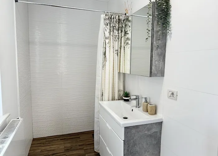 Guest house Nearby Romantic Retreat R 3*