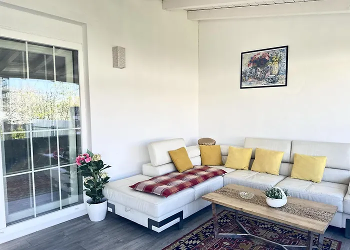 Guest house Nearby Romantic Retreat R Timisoara